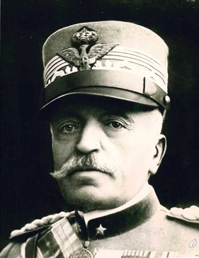 Il Generale Luigi Cadorna è esonerato dal comando dell’esercito italiano e lo sostituisce il Generale Armando Diaz